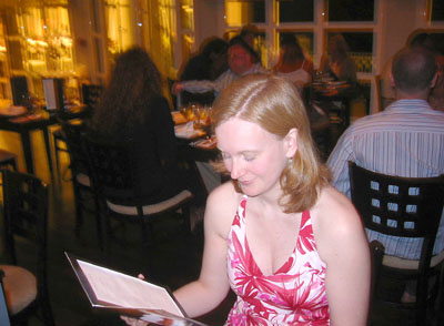 [ Sit-down dinner ]