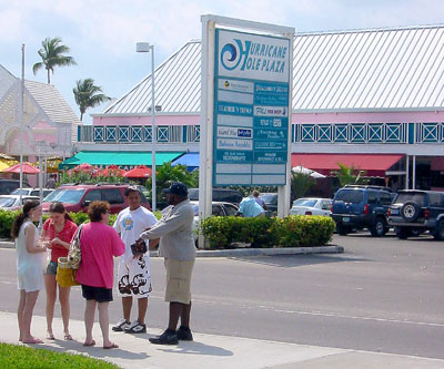 [ Hurricane Hole plaza ]