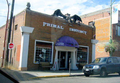 [ Primal Instinct tattoo parlour ]