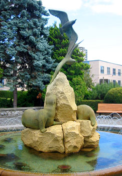 [ Fountain sculpture ]