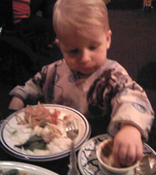 [ Morgan tries Thai food ]