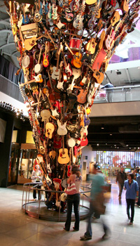 [ Musical sculpture ]