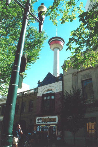 [ Tricoloured store and Calgary Tower ]