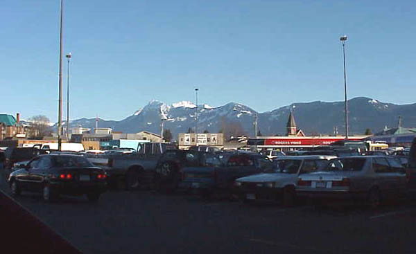 [ Mall parking lot ]