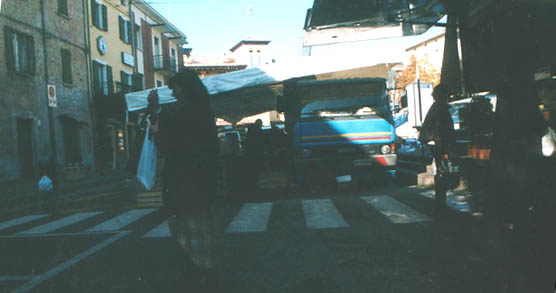 [ Market ]