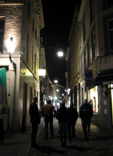 [ Narrow streets ]