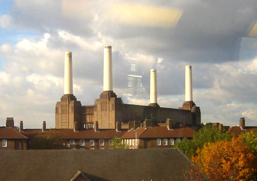 [ Unknown building in London ]