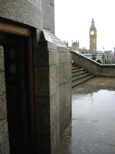 [ James Bond's doorway ]