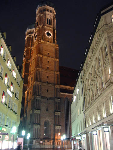 [ The Frauenkirche ]