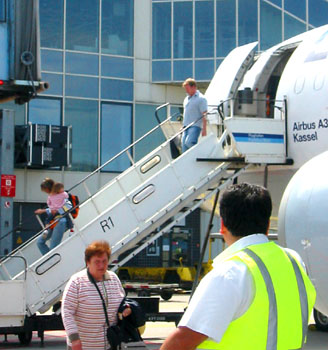 [ 
Walking off the plane in Frankfurt ]