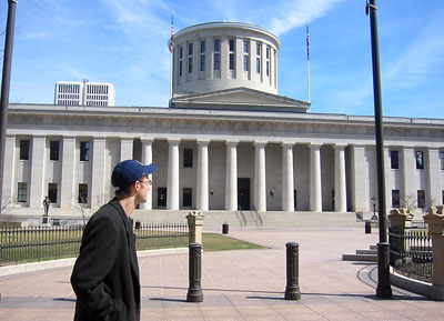 [ Ohio state capital building ]