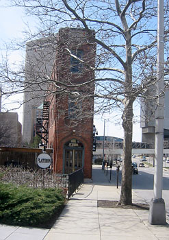 [ Columbus flatiron building ]