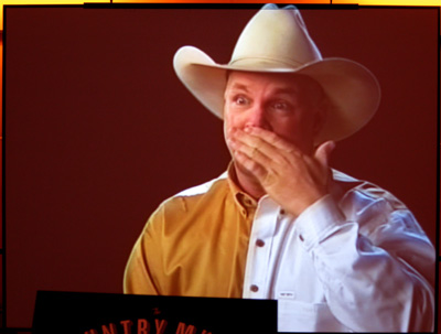 [ Garth Broooks tears up ]