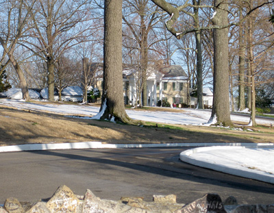 [ Graceland mansion ]
