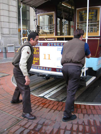 [ Pushing the cable car ]