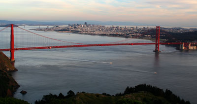 [ Golden Gate and skyline ]