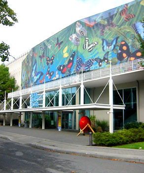 [ Pac Sci Ctr, again 

]