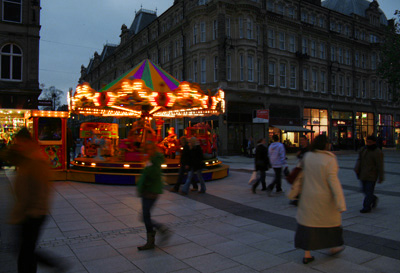 [ Merry-go-round in Cardiff shopping district ]